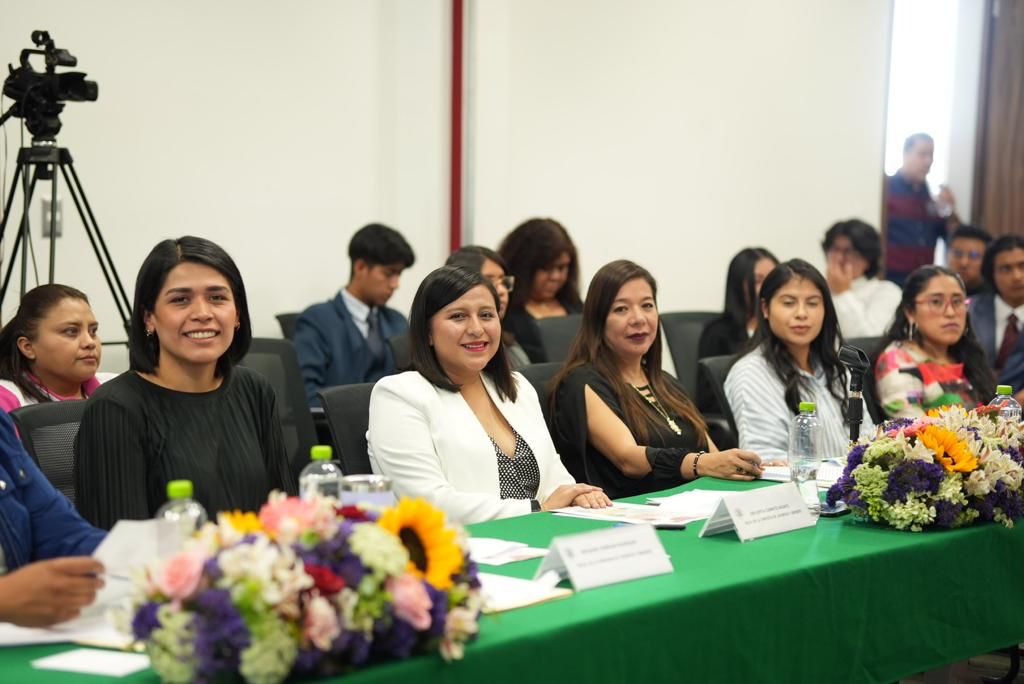 Se desarrolla tercera convención distrital rumbo al XII Parlamento Juvenil